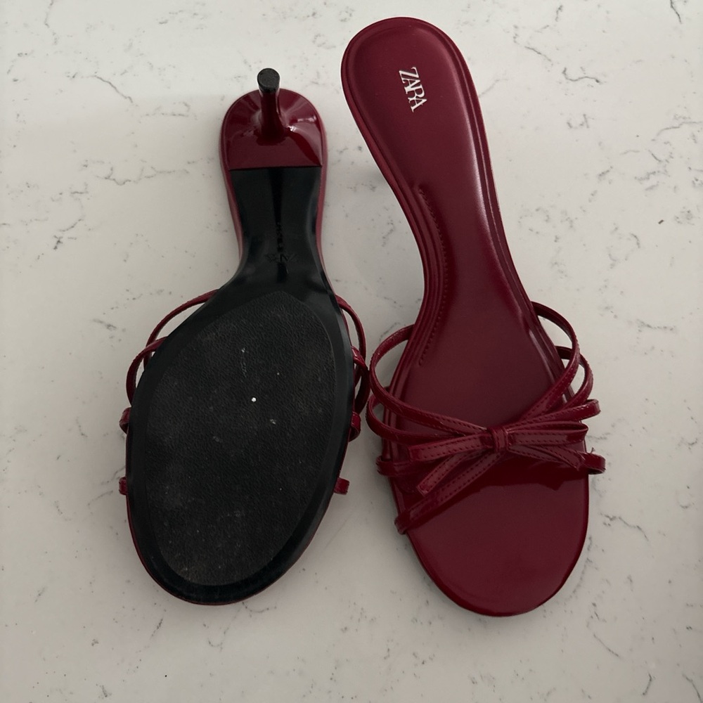 Zara Women's Burgundy Strappy Heels